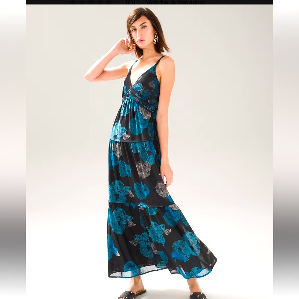 NWT White Black House Market Black
Teal Floral Print Maxi Dress S.